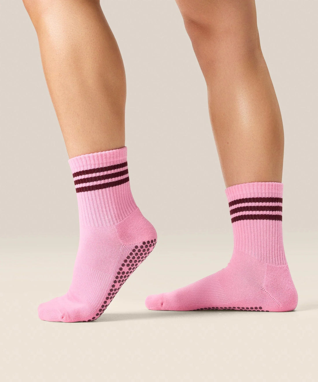 Tired of Sliding? The Non Slip Grip Socks Solution