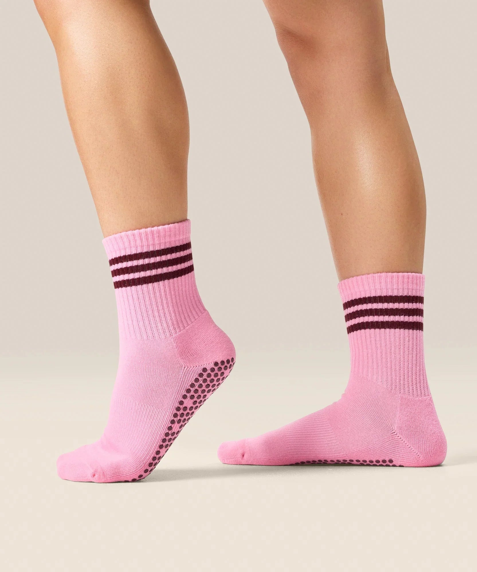 Tired of Sliding? The Non Slip Grip Socks Solution