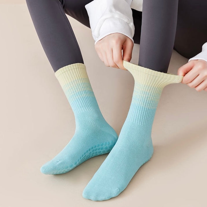 Mermaid Gradient Color Cute Pilates Grip Socks